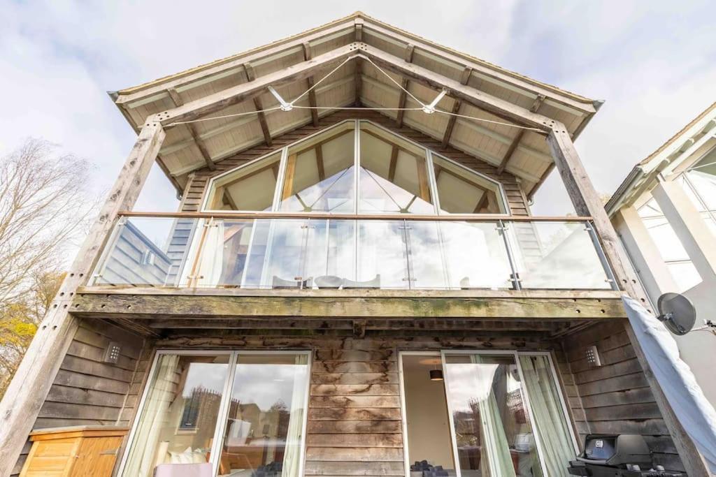 Villa Otters Holt Somerford Keynes Esterno foto